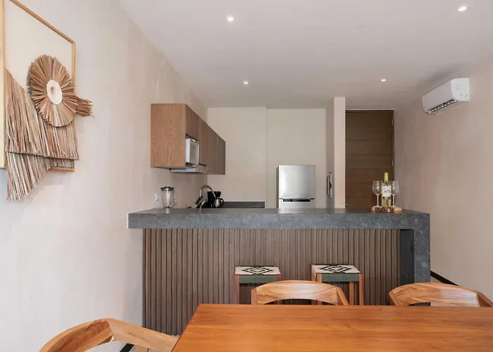 Appartement Extraordinary 2br In Fully Equipped In *