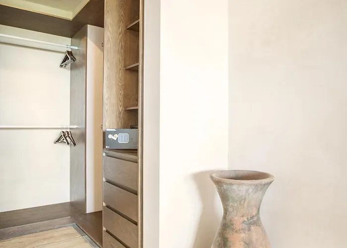 Appartement Extraordinary 2br In Fully Equipped In *