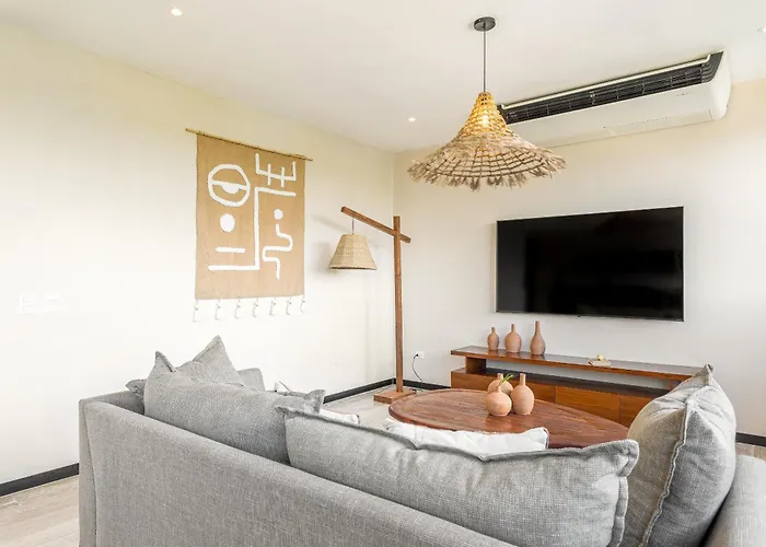 Appartement Extraordinary 2br In Fully Equipped In *